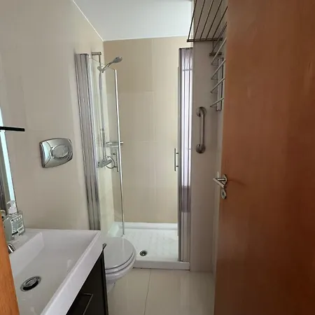 House - Aguda - 2 Bedrooms *